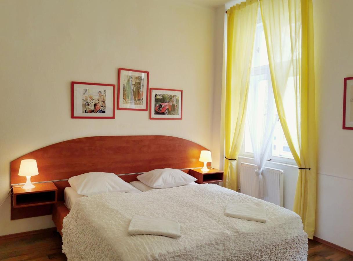 Apartment Amandment Prague Luaran gambar