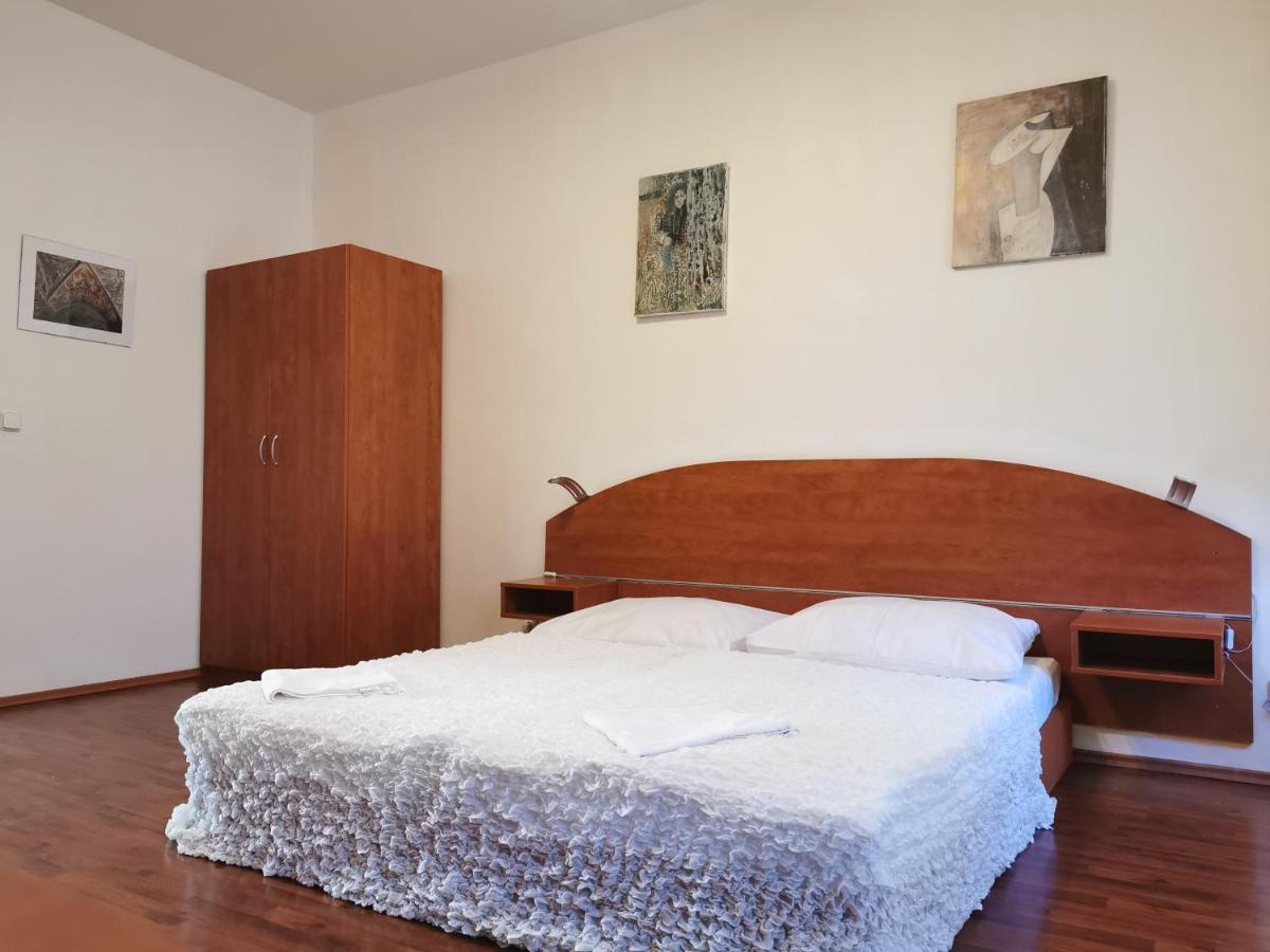 Apartment Amandment Prague Luaran gambar