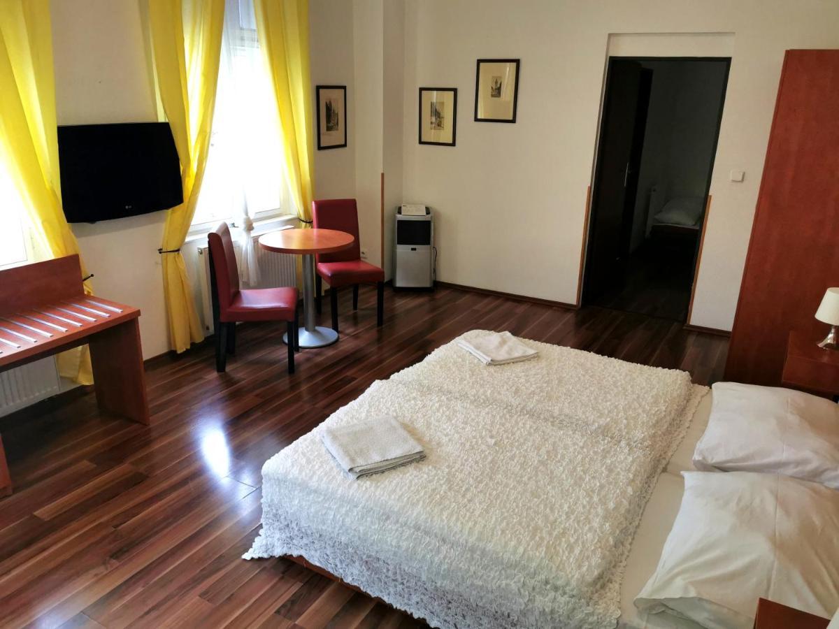 Apartment Amandment Prague Luaran gambar